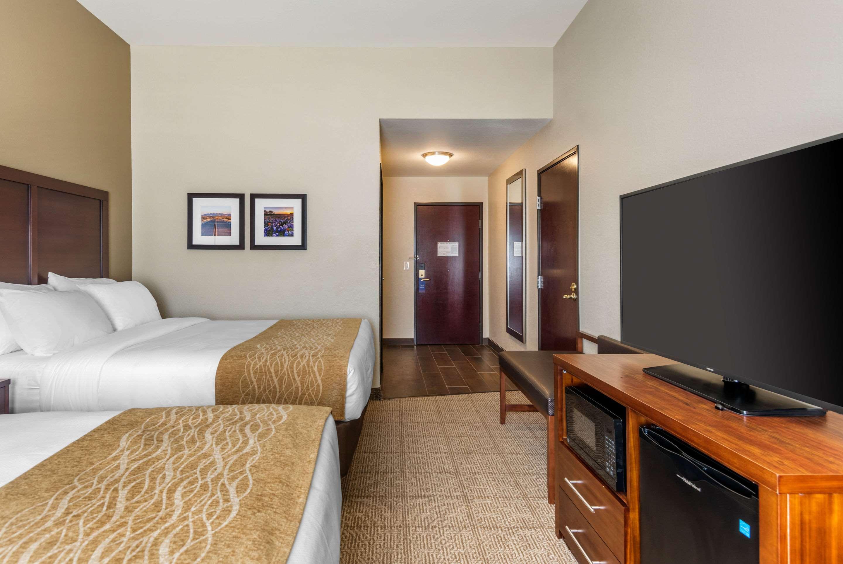 Comfort Inn & Suites Big Spring Exteriör bild